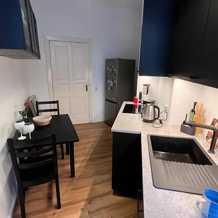 Apartament Stylish 2-room With Balcony Next To East Side Gallery Berlin
