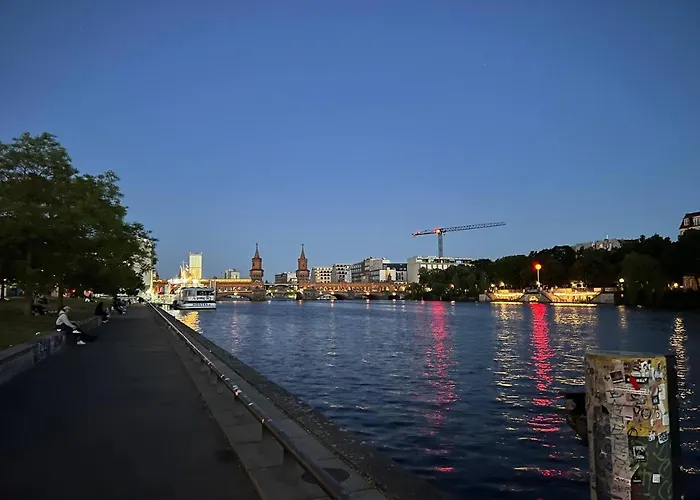 Apartamento Stylish 2-room With Balcony Next To East Side Gallery