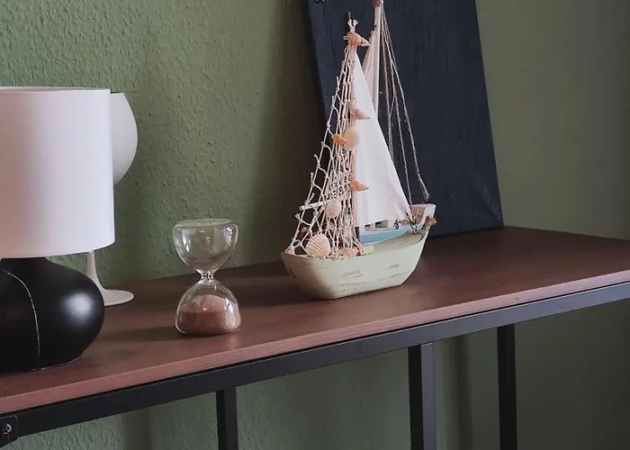 Stylish 2-room With Balcony Next To East Side Gallery Apartamento Berlín